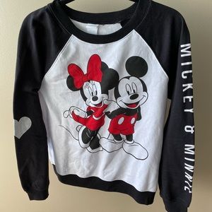 Long sleeve Mickey and Minnie sweat shirt